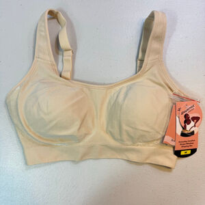 SHAPERMINT ESSENTIALS Everyday Comfort Straps Wireless Shaping Bra Chai Beige M